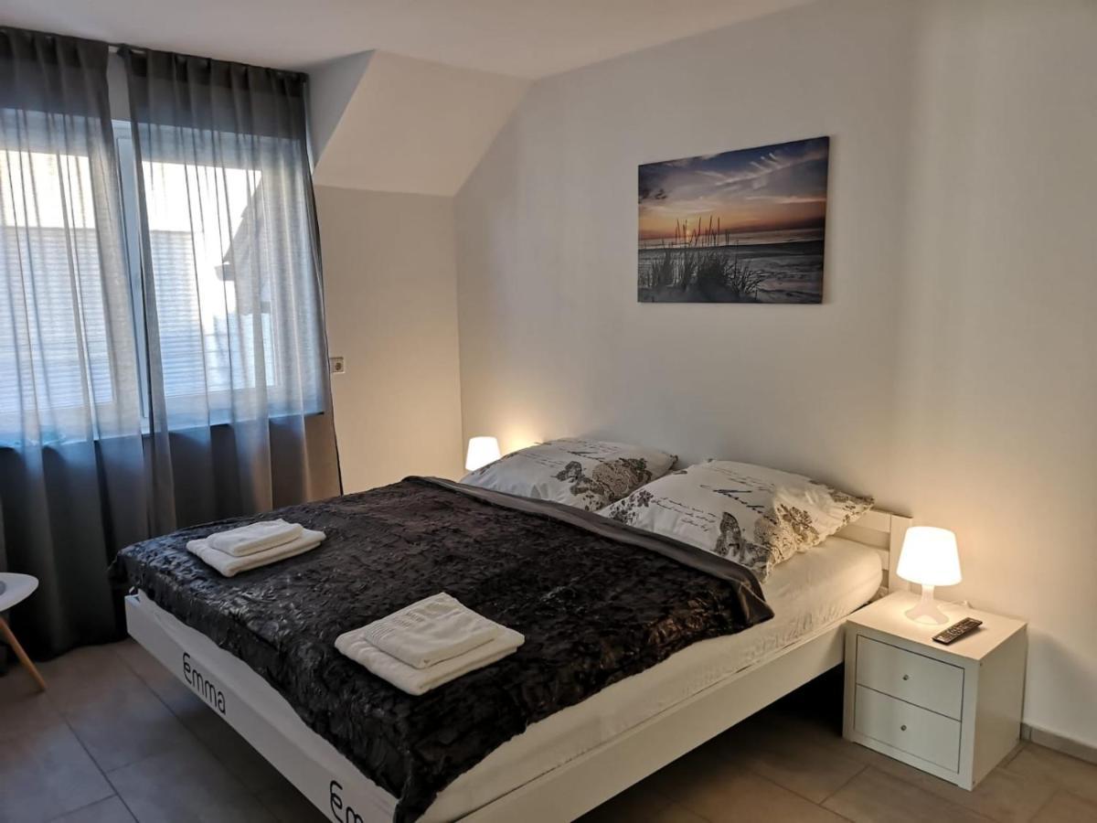 Apartament Modern Wohnen I Parkplatz I Wlan I Netflix I Balkon I 6 Schlafplaetze Bad Oeynhausen Zewnętrze zdjęcie